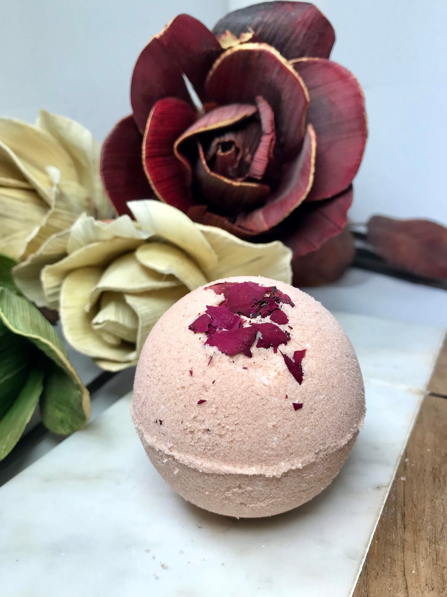Rose Coconut Bathbomb